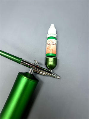 Краска для аэрографа Airbrush №26 зеленая 15 мл 2000000019246